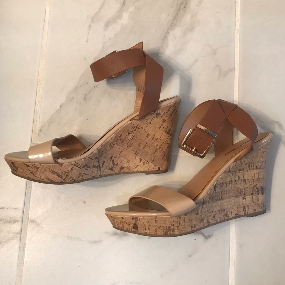 Nude Wedges